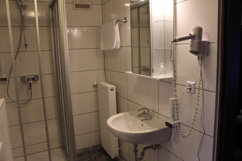 Airport-Hotel Zum Taubengrund เคลช์เตอร์บัค ห้อง รูปภาพ